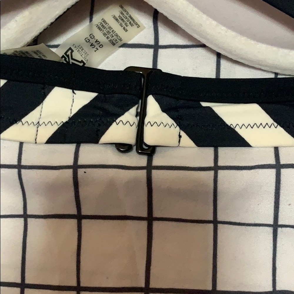 Victoria’s Secret Pink racerback bikini top - Picture 3 of 6